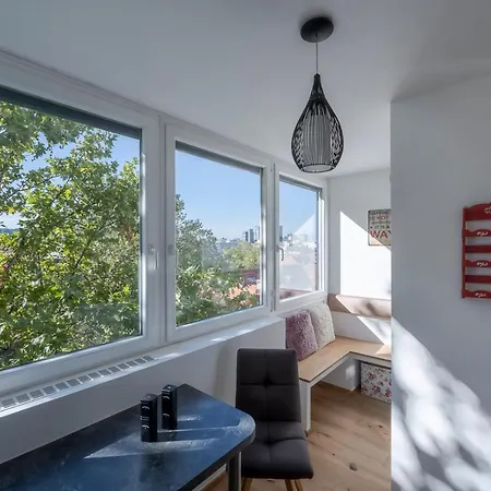 Apartment Tamliving 2br Center 3 Bridges Great View Kitchen